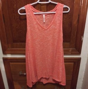 Coral v-neck tank